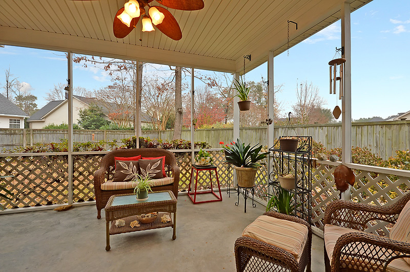 112 Chedburg - Screened Porch 